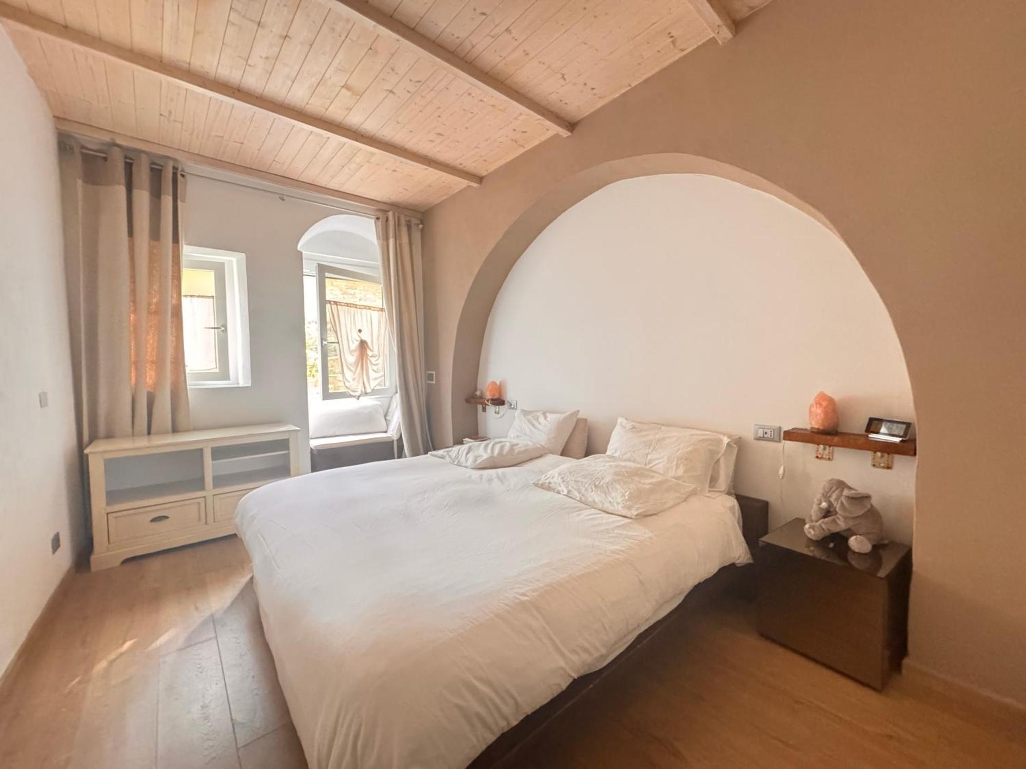 Casa Bisou Italia Wifi Et Parking Free Privato Villa Diano San Pietro Luaran gambar