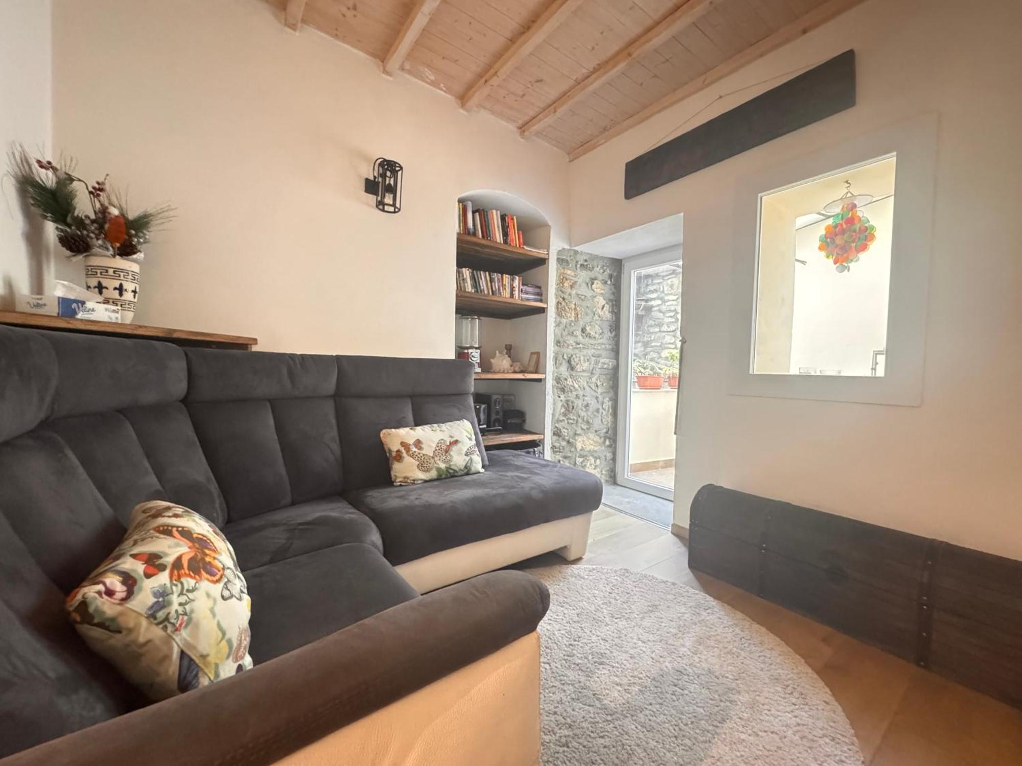 Casa Bisou Italia Wifi Et Parking Free Privato Villa Diano San Pietro Luaran gambar