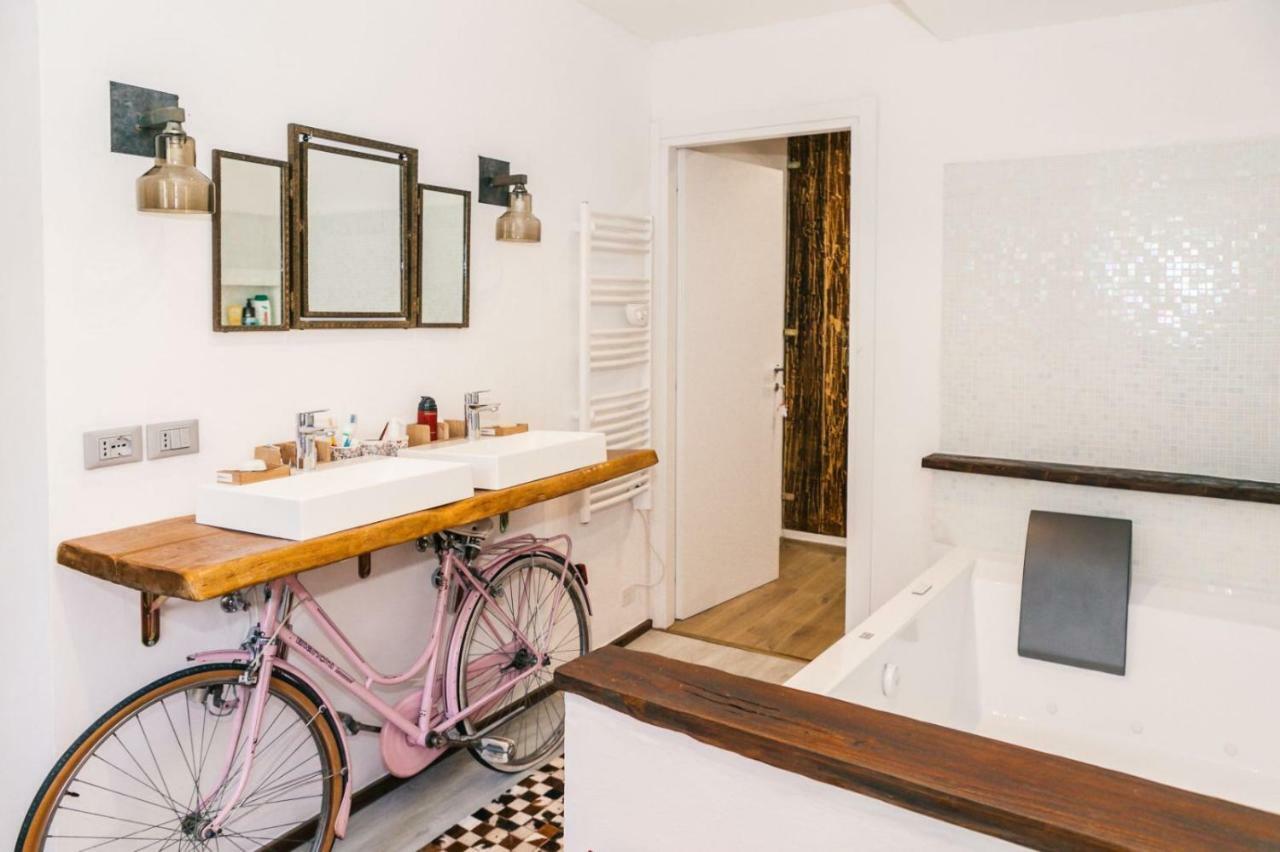 Casa Bisou Italia Wifi Et Parking Free Privato Villa Diano San Pietro Luaran gambar