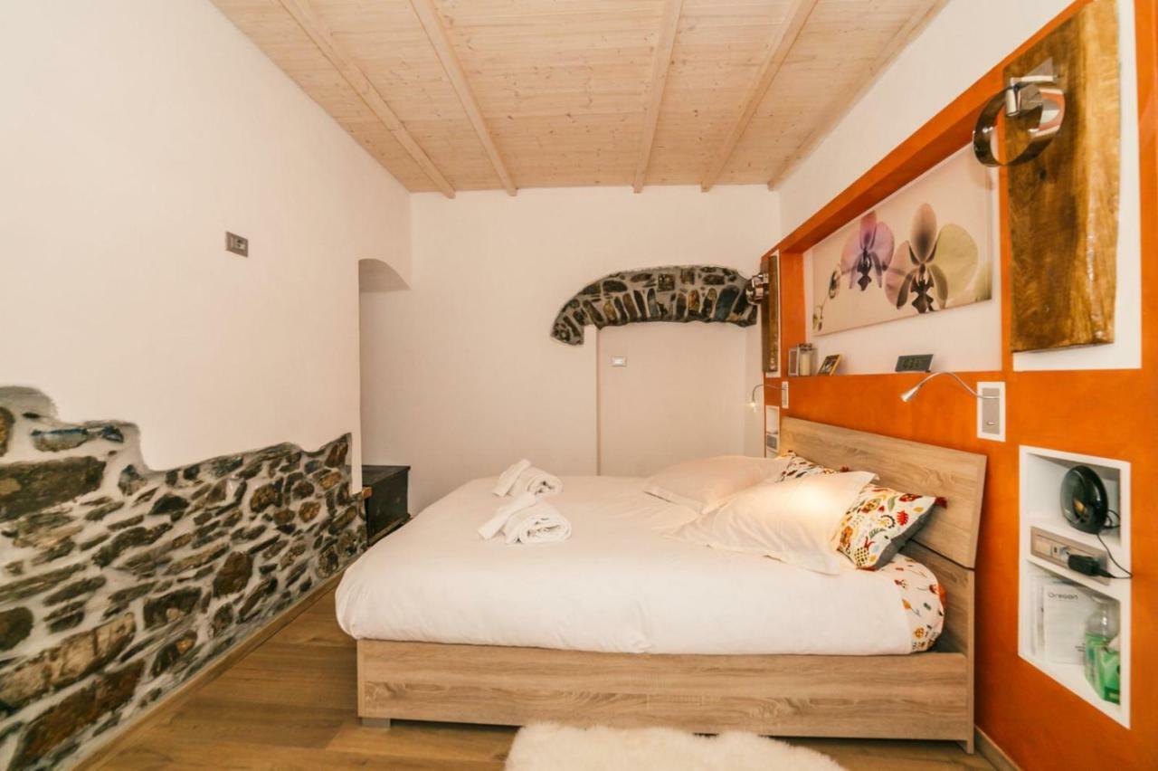 Casa Bisou Italia Wifi Et Parking Free Privato Villa Diano San Pietro Luaran gambar