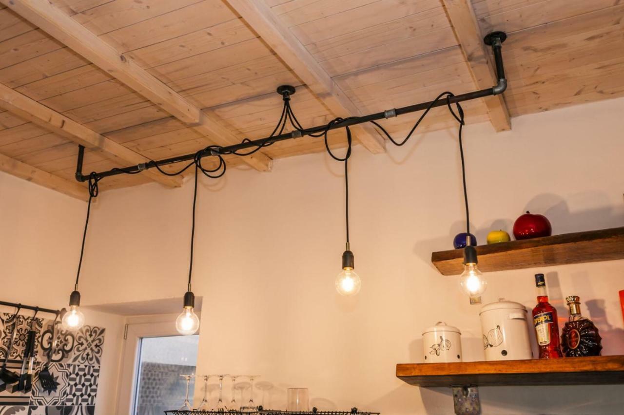 Casa Bisou Italia Wifi Et Parking Free Privato Villa Diano San Pietro Luaran gambar