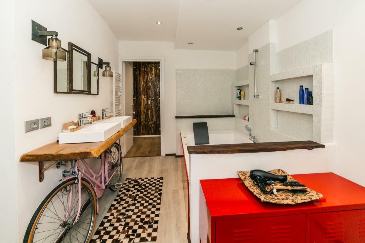 Casa Bisou Italia Wifi Et Parking Free Privato Villa Diano San Pietro Luaran gambar